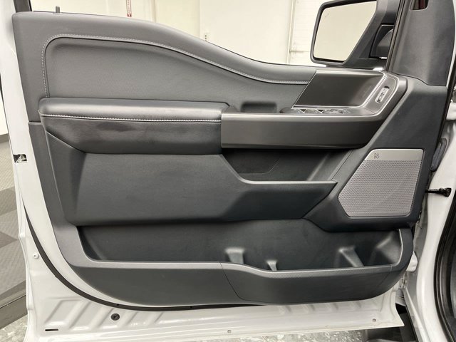 Used 2024 Avalanche Gray Ford XLT image 10