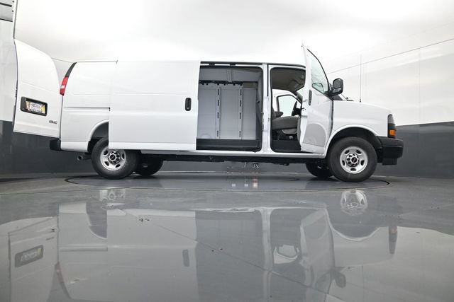2026 GMC Savana Cargo Work Van - Photo 34