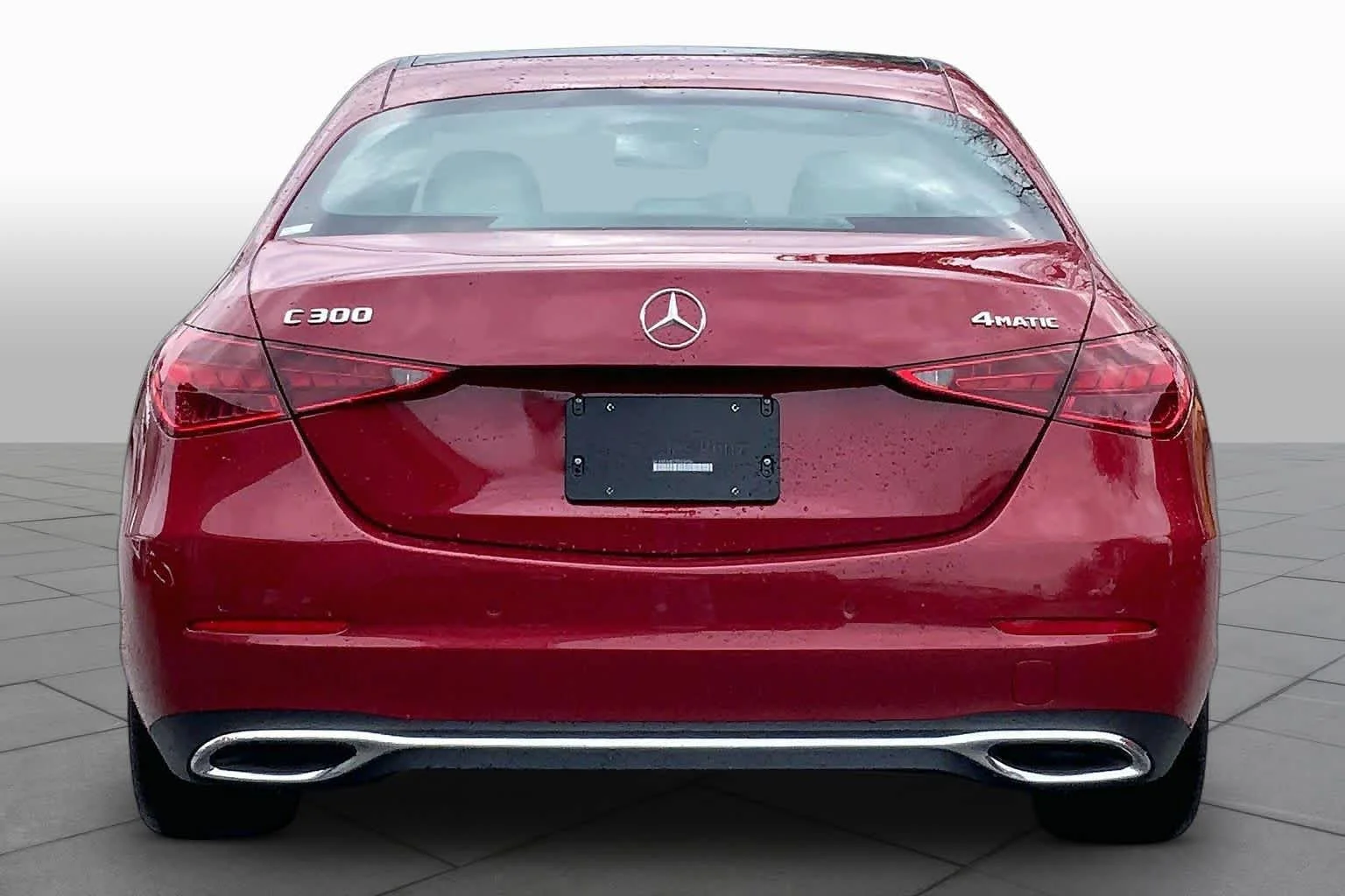 New 2026 MANUFAKTUR Patagonia Red Metallic Mercedes-Benz C 300 image 5