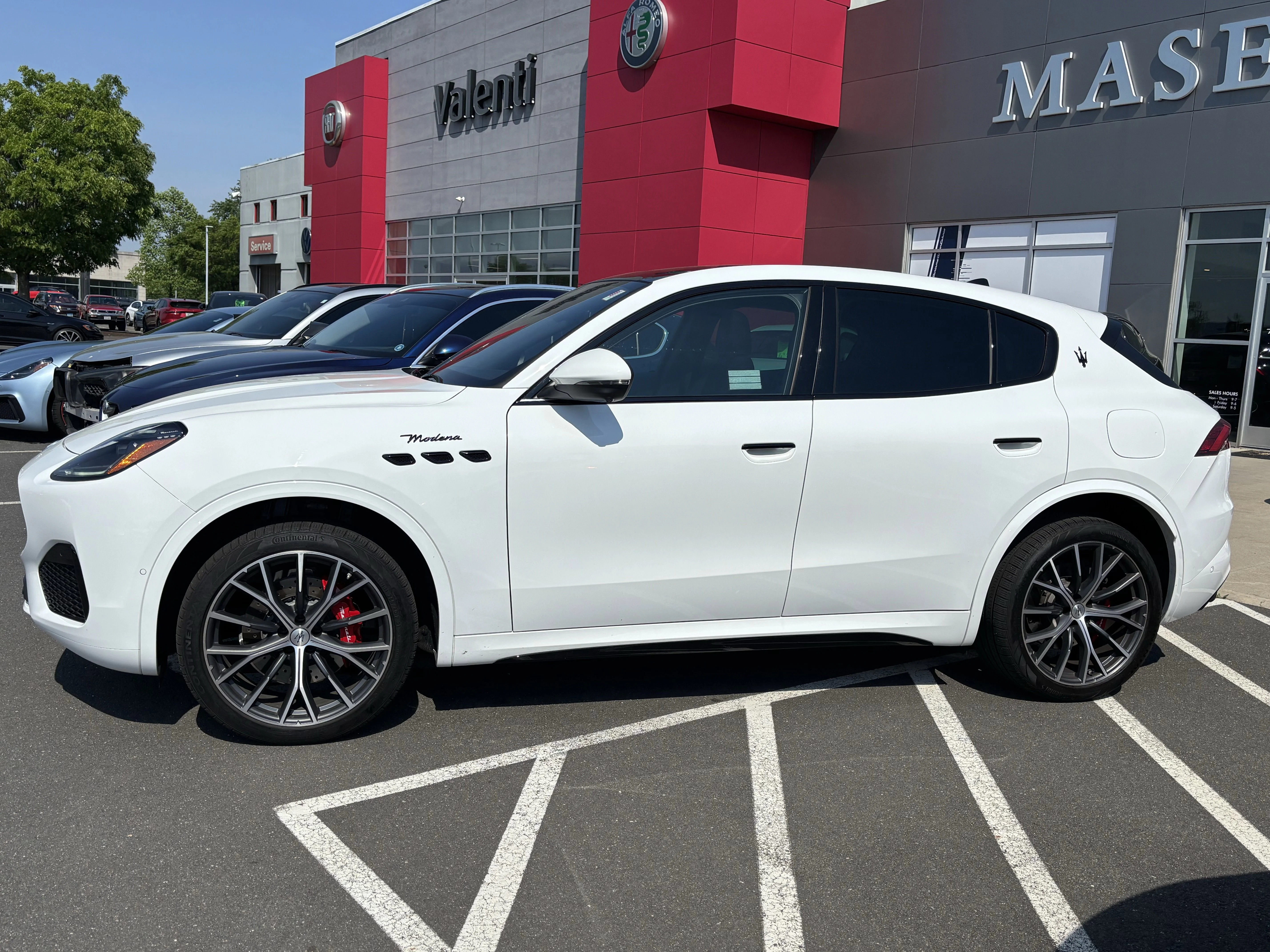 New 2026 BIANCO Maserati Modena image 6