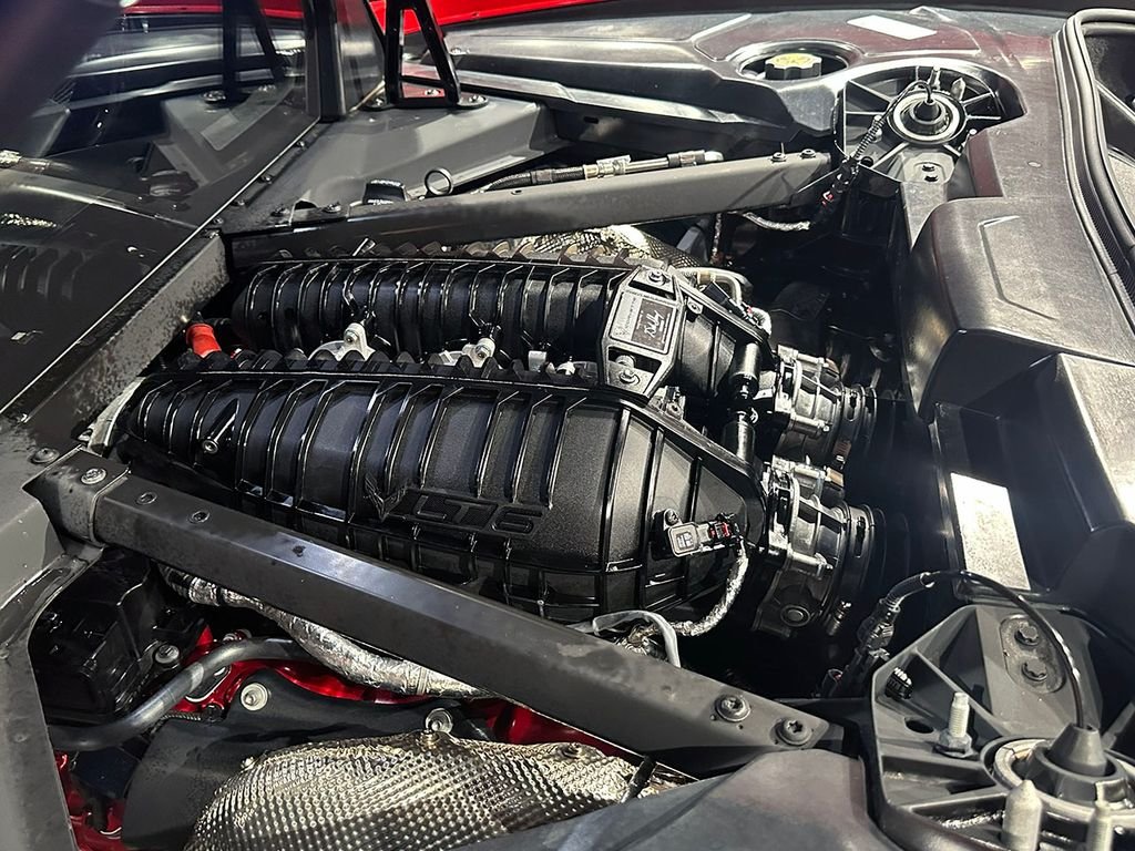 Used 2024 Red Chevrolet Z06 image 39