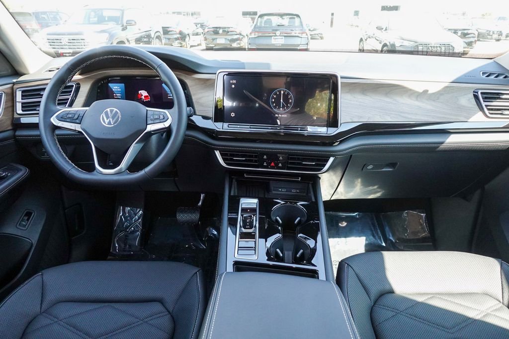 2026 Volkswagen Atlas SE w/Tech - Photo 27