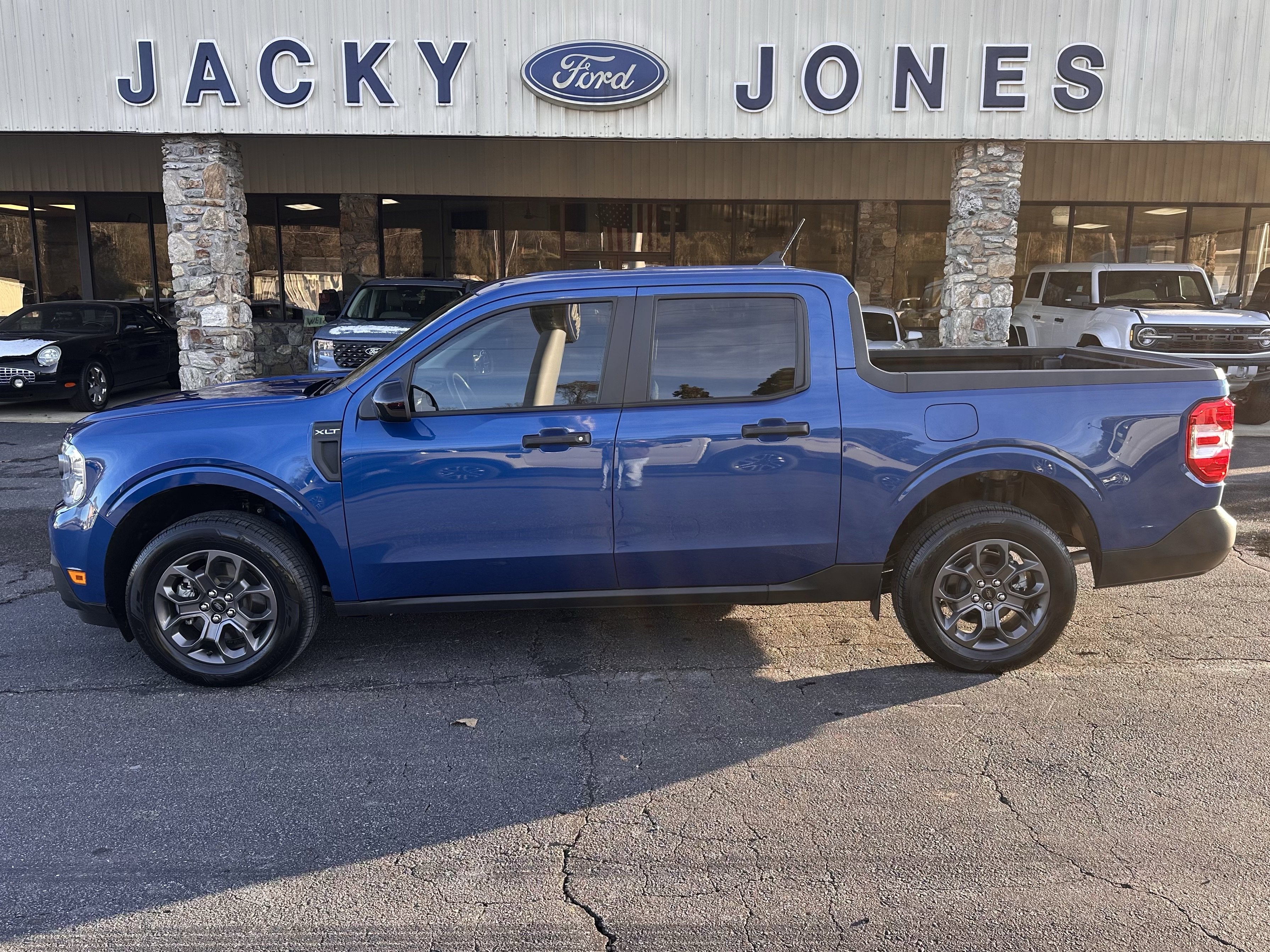 2024 Ford Maverick XLT AWD's photo