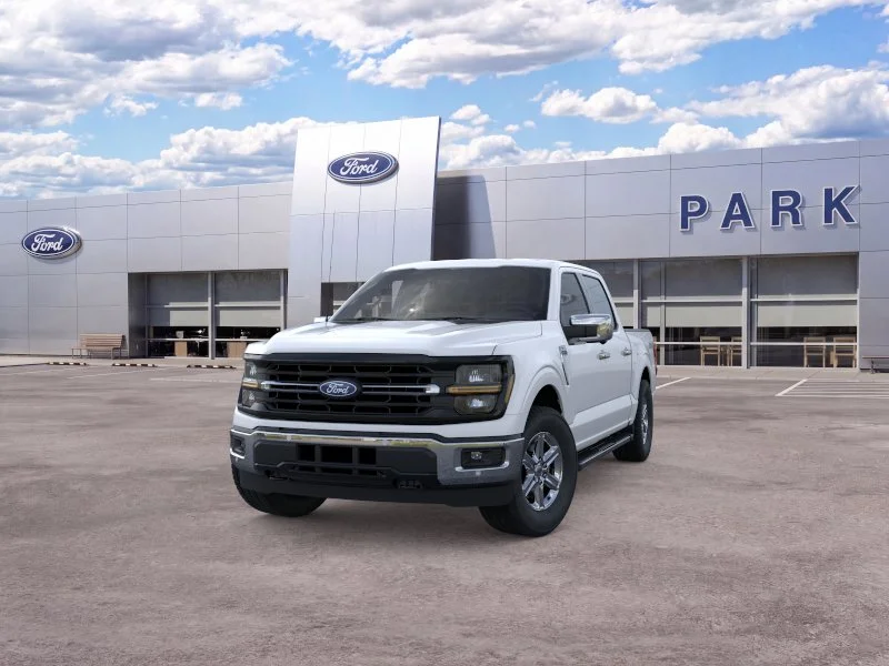 New 2024 Oxford White Ford XLT image 2