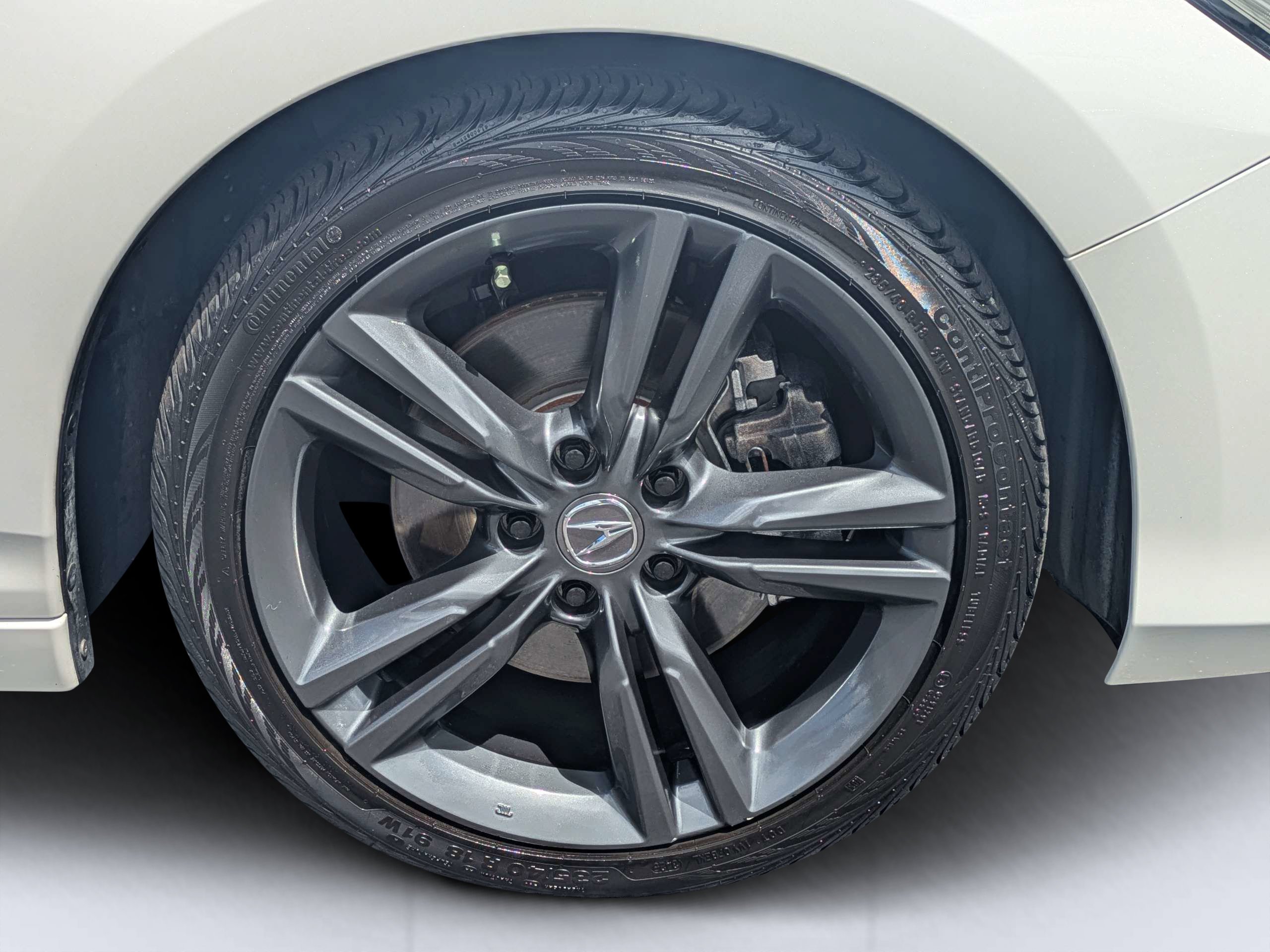 Used 2024 Platinum White Pearl Acura A-Spec Package image 43