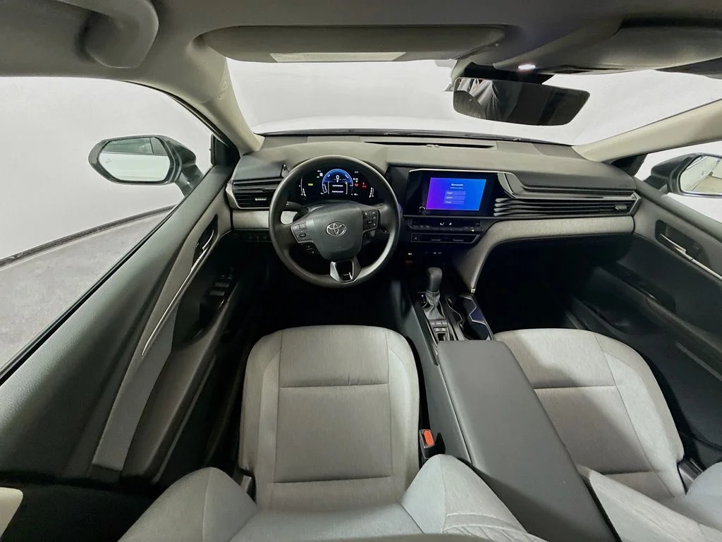 2026 Toyota Camry LE - Photo 21