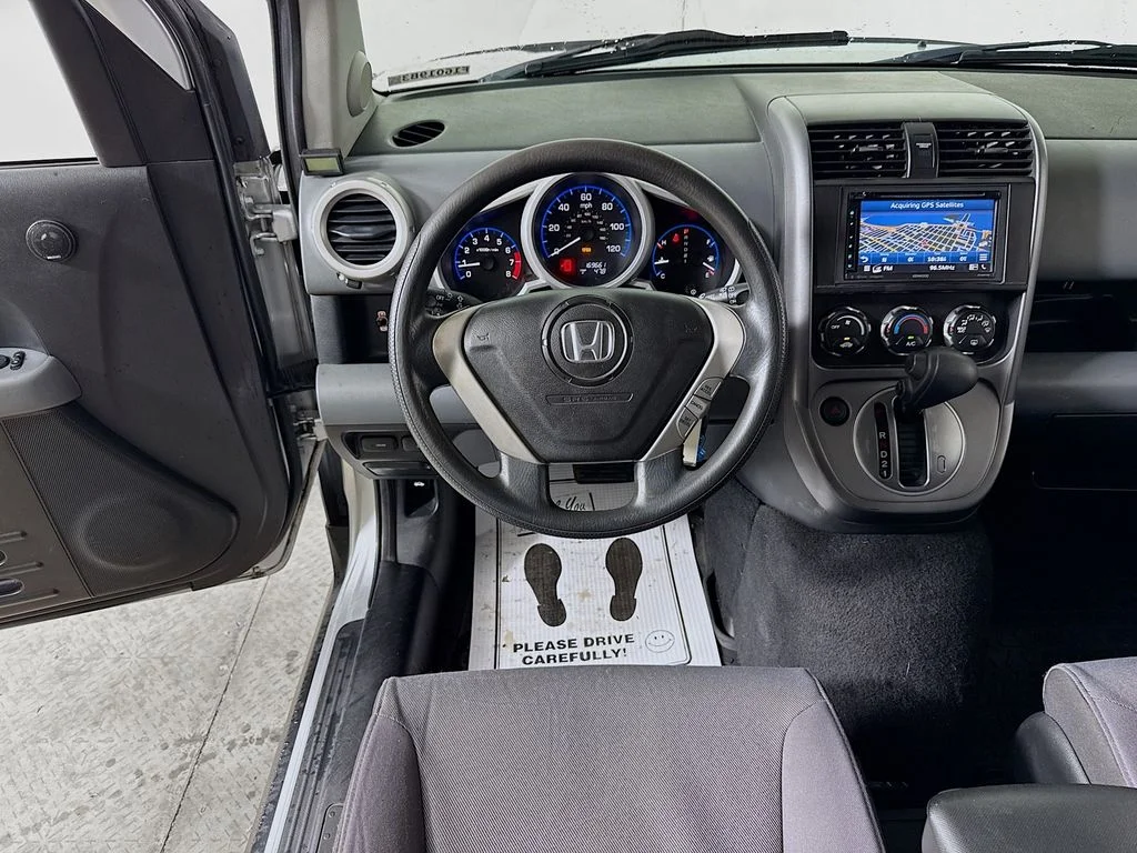 Used 2008 Alabaster Silver Metallic Honda LX image 21