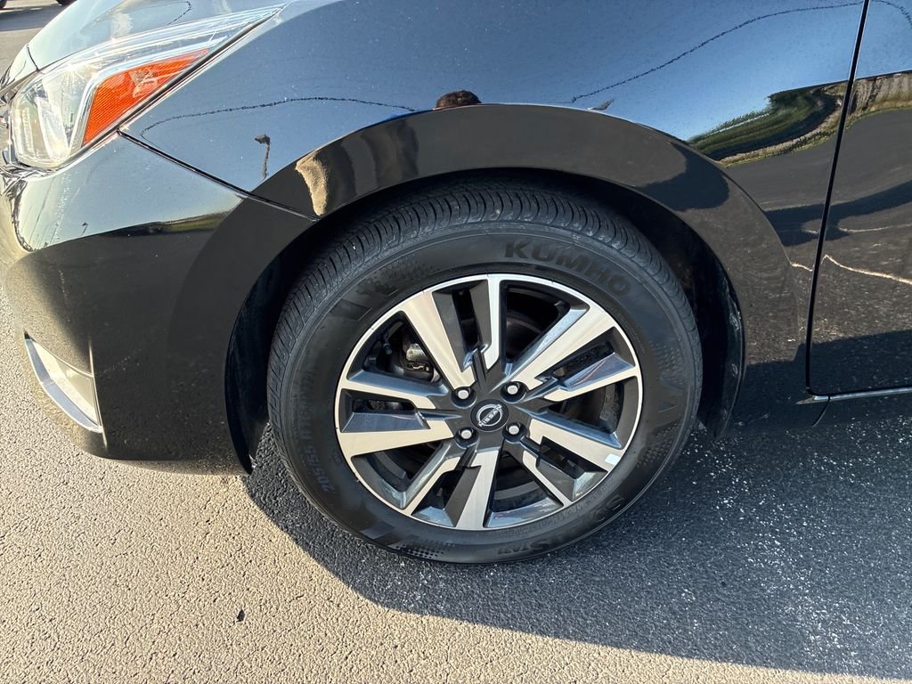 Used 2024 Black Nissan 1.6 SV image 9