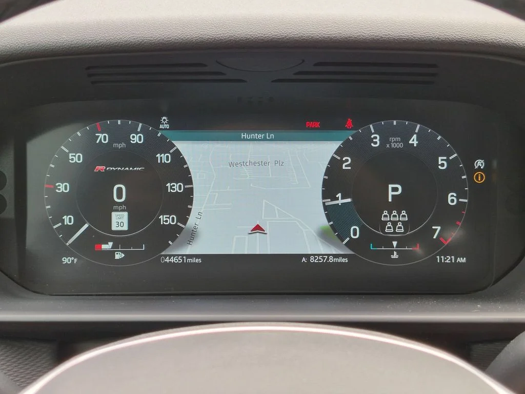 Used 2022 Gray Land Rover S R-Dynamic image 18