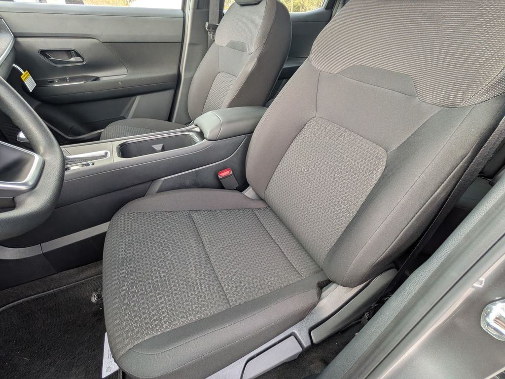 New 2026 Gray Nissan S image 15