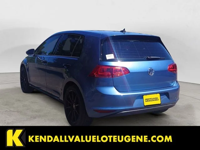 Used 2016 Blue Volkswagen SE image 3