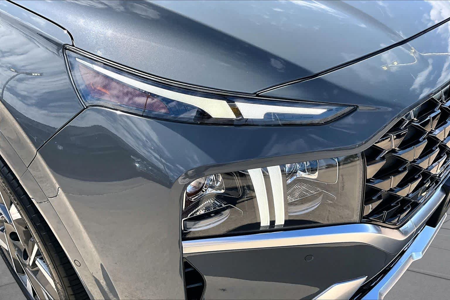 Used 2023 Hampton Gray Hyundai Calligraphy image 28