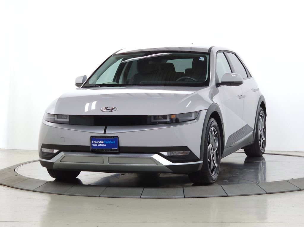 Certified Used 2023 Cyber Gray Hyundai SE image 4