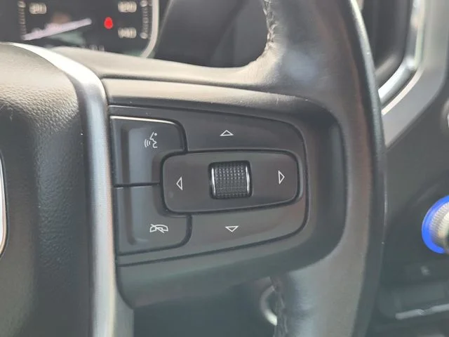 Used 2021 Gray GMC Elevation image 21