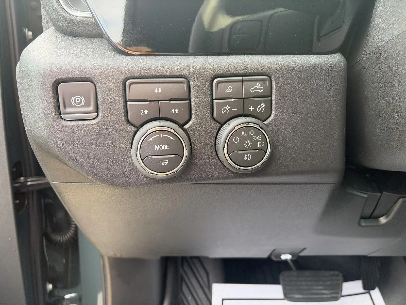 New 2026 Cypress Gray Chevrolet LT image 21