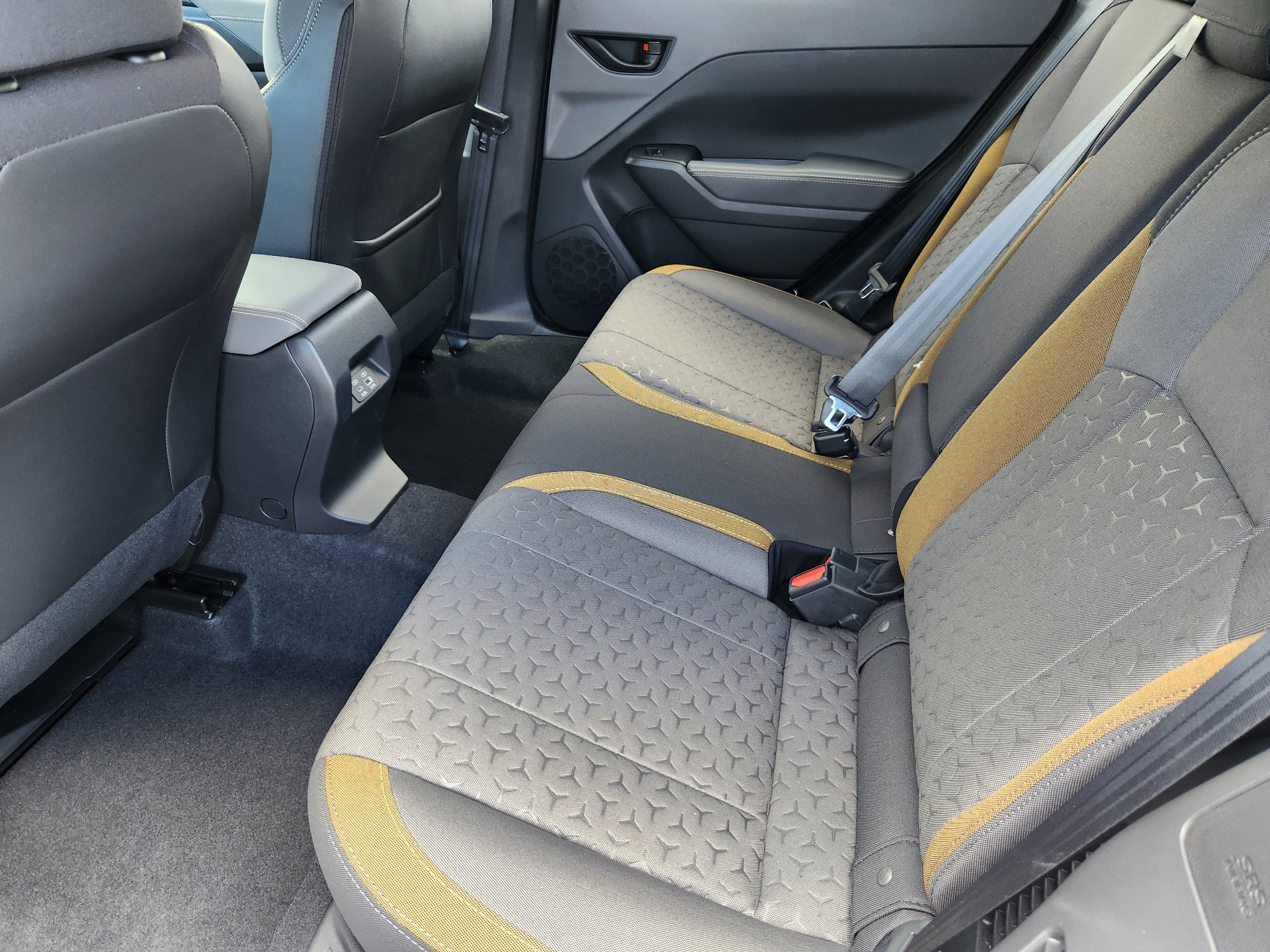 New 2026 ICE SILVER METALLIC Subaru Sport Hybrid image 22