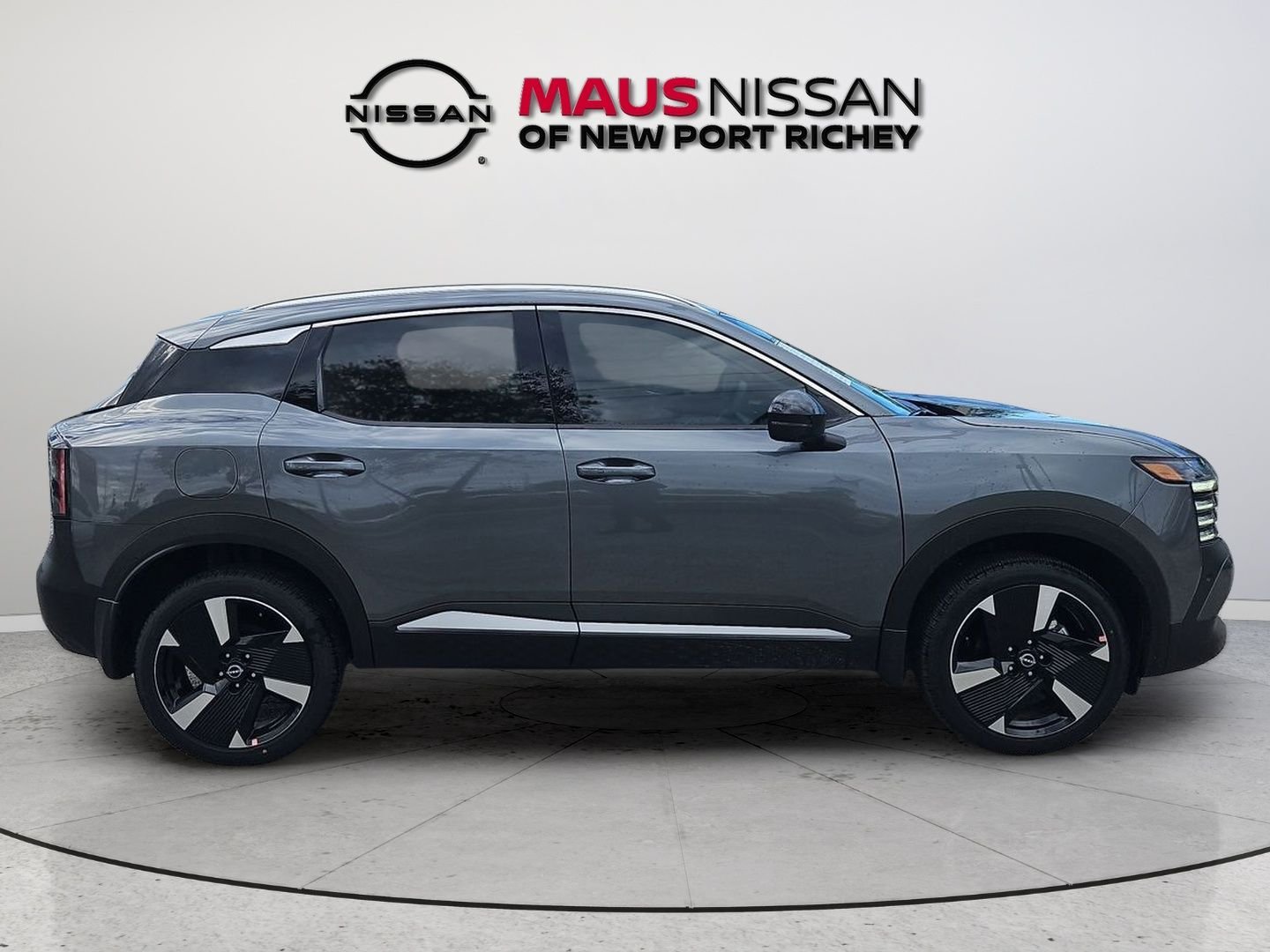 New 2026 Gray Nissan SR image 9