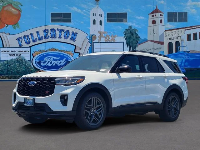 New 2026 Star White Metallic Tri-Coat Ford ST image 3