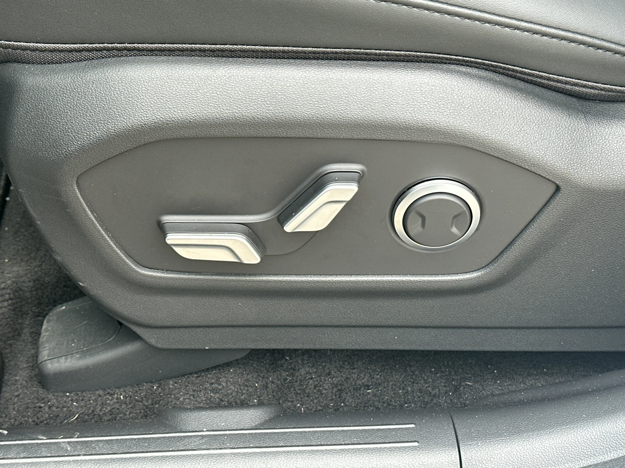 2026 Hyundai Santa Fe SEL - Photo 29