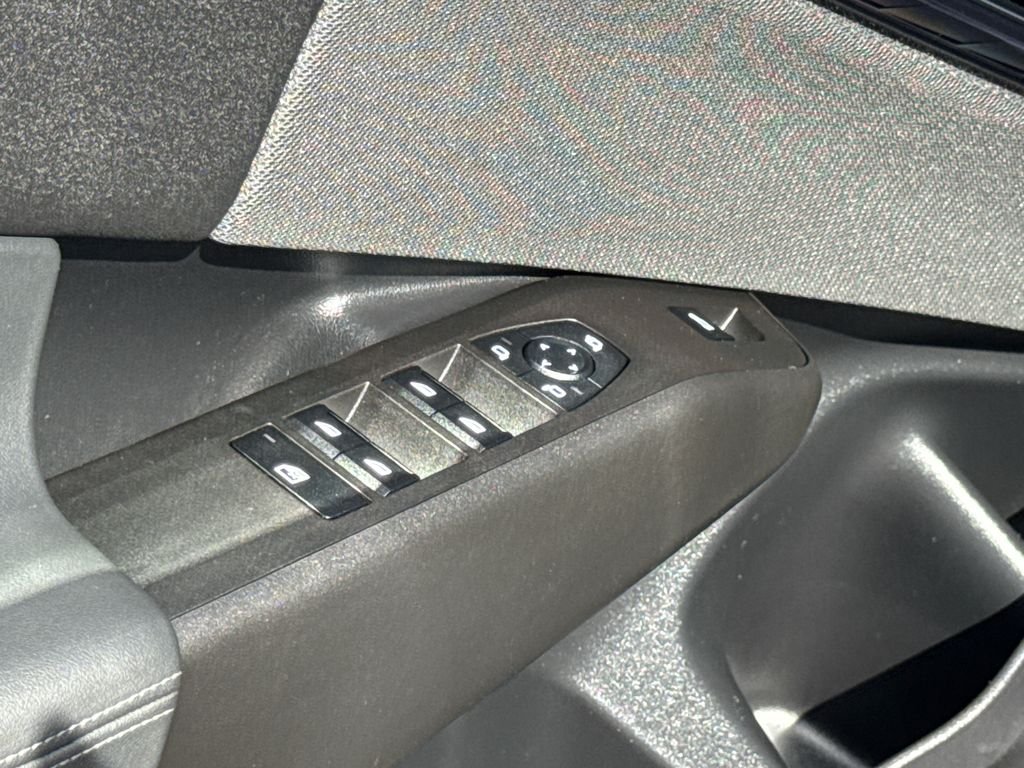Used 2025 Gray BMW 30 xDrive image 28