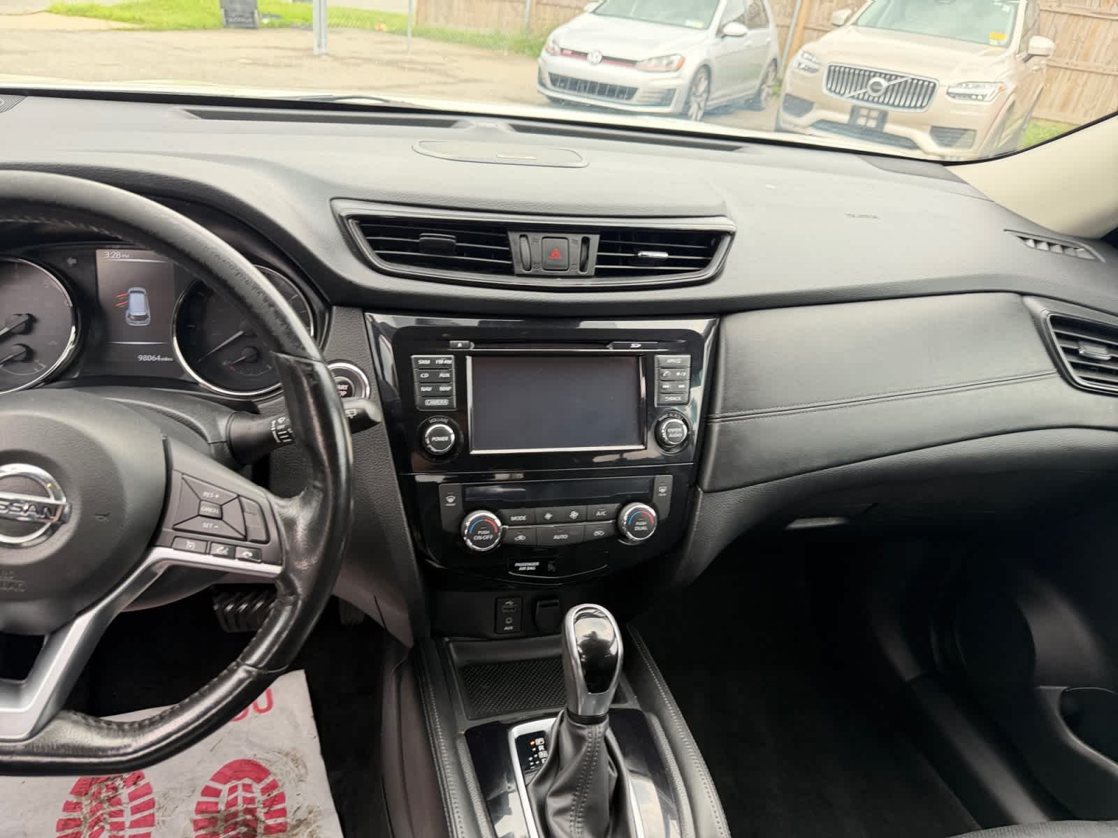 Used 2017 Pearl White Nissan SL image 20