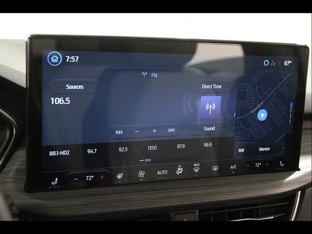 Used 2023 Iconic Silver Ford Platinum image 34