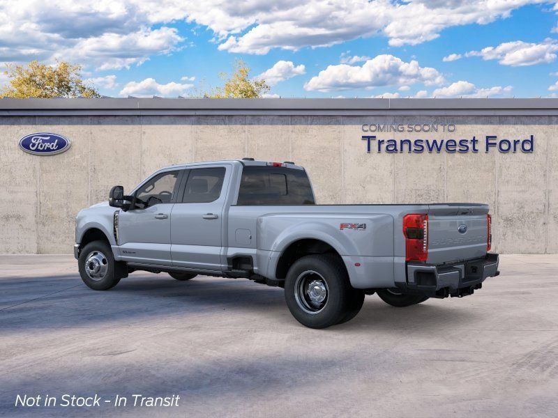 New 2026 Glacier Gray Metallic Tri-Coat Ford F-350® Lariat® image 4