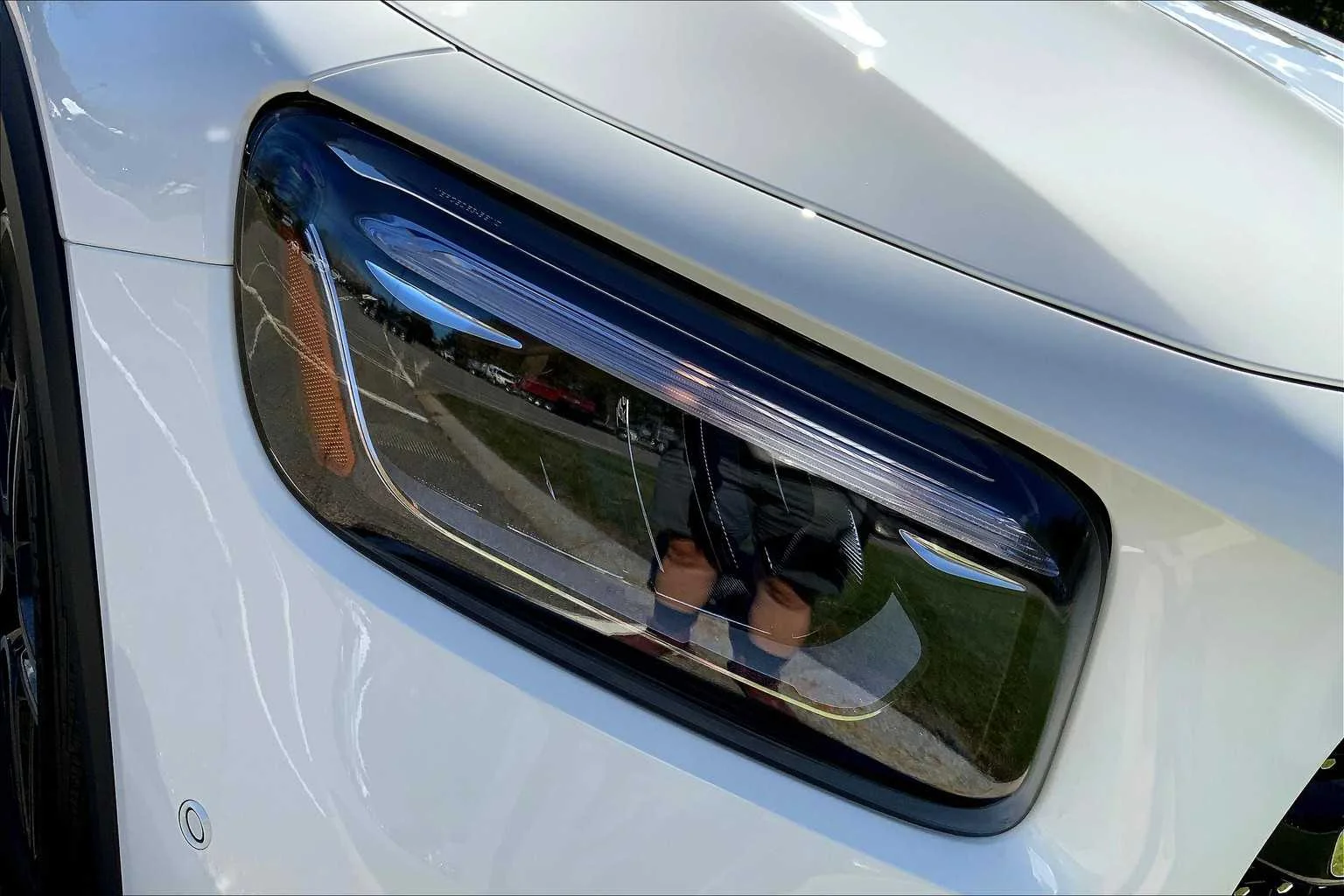 Certified Used 2026 Polar White Mercedes-Benz GLB 250 image 17