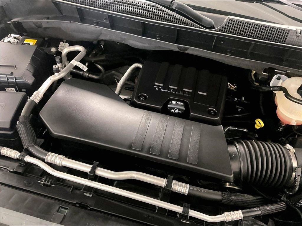 Used 2023 Gray Chevrolet LT image 35