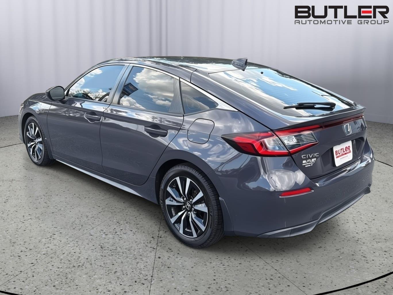 Used 2023 Smokey Mauve Pearl Honda EX-L image 4