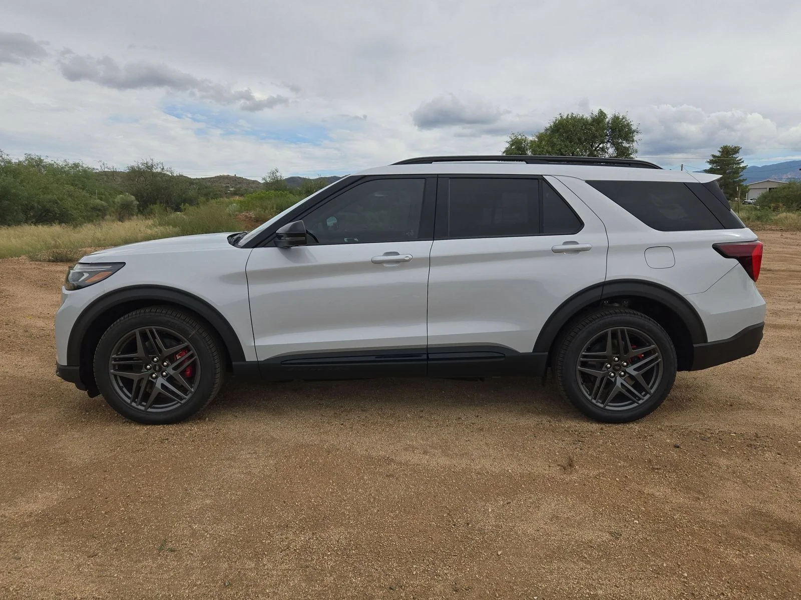 New 2026 Space White Metallic Ford ST image 9