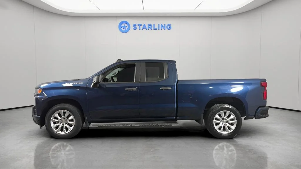 Used 2021 NORTHSKY BLUE METALLIC Chevrolet Custom image 3
