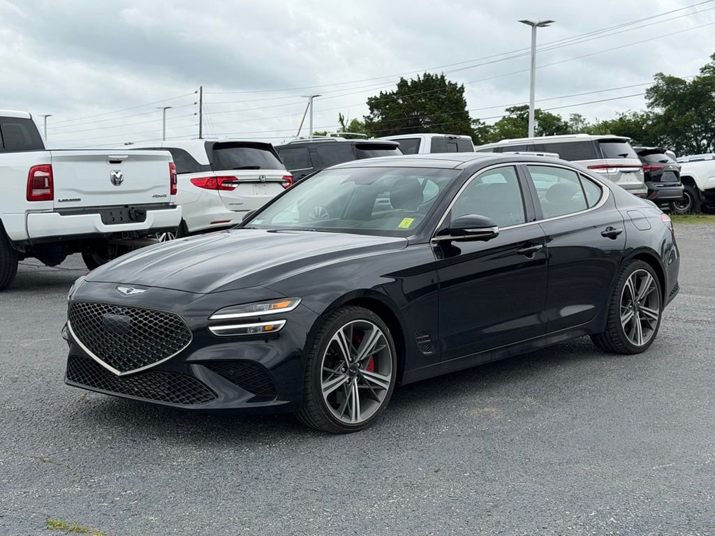 Used 2025 Black Genesis 3.3T Sport Advanced image 9