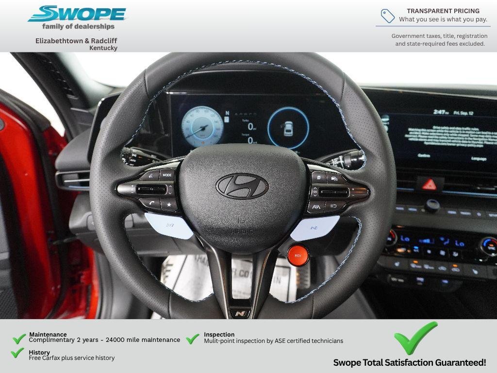 2025 Hyundai Elantra N - Photo 9
