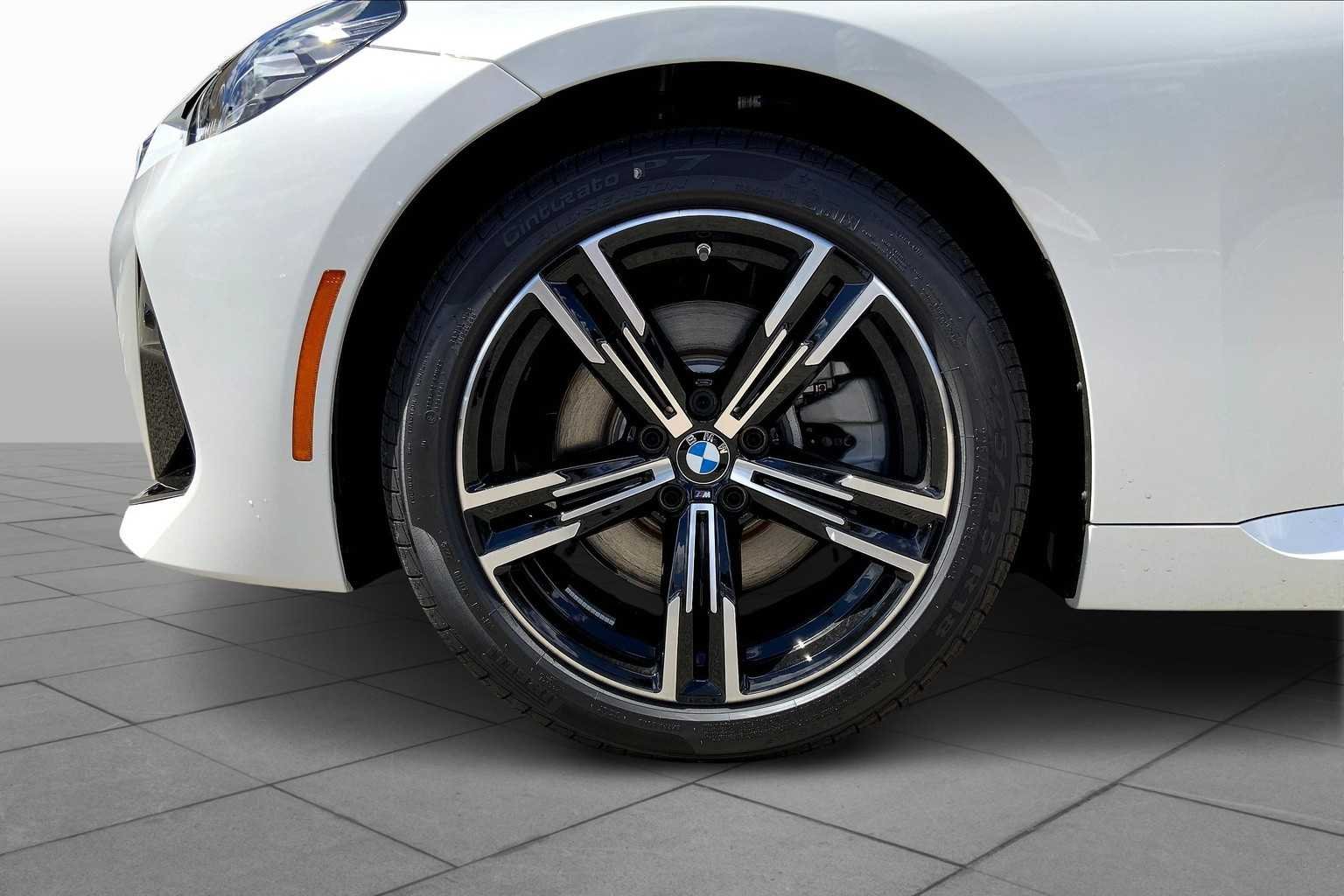 2025 BMW 2 Series 230i - Photo 11