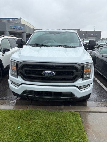Used 2021 White Metallic Ford XLT image 39