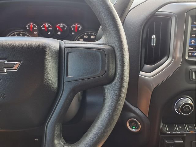 Used 2025 White Chevrolet Custom Trail Boss image 19