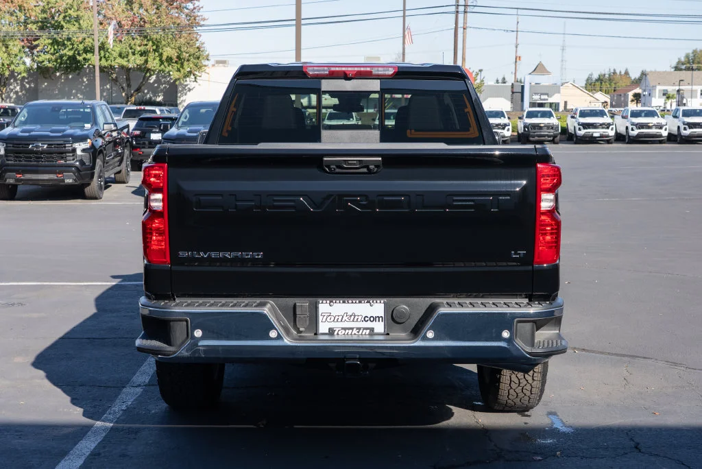 2026 Chevrolet Silverado 1500 LT - Photo 5