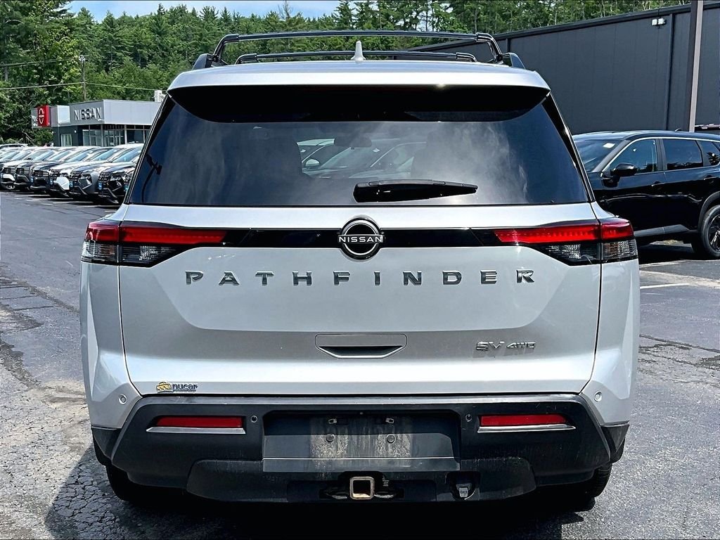 Used 2022 Silver Nissan SV image 5