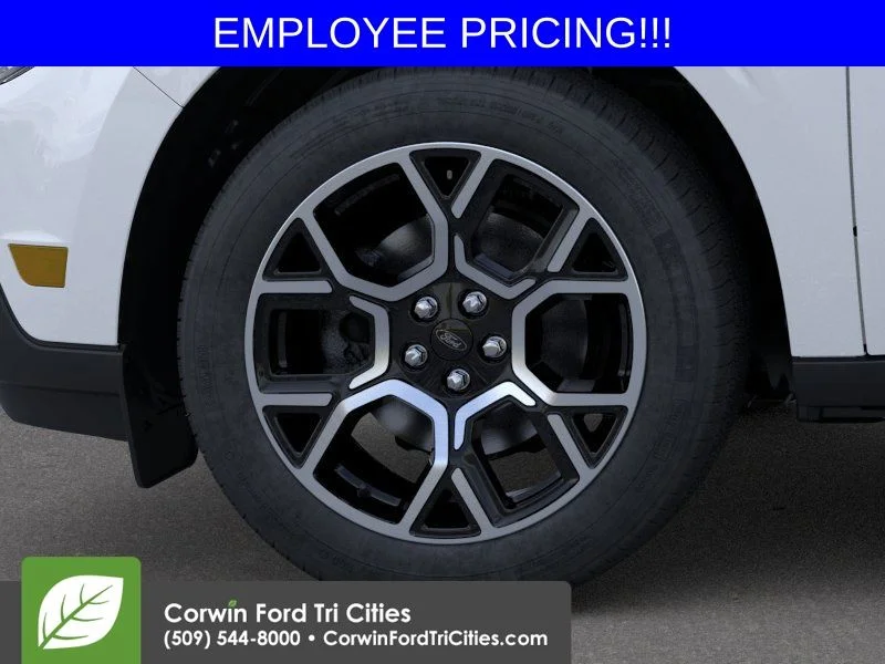 New 2026 Oxford White Ford Lariat image 20