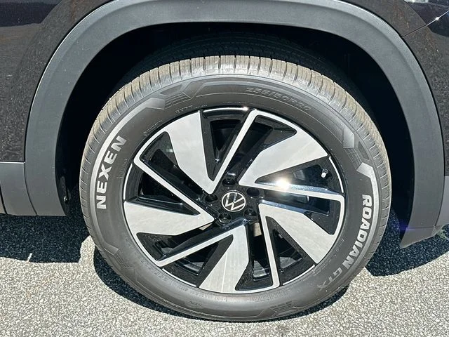 2026 Volkswagen Atlas SEL - Photo 11