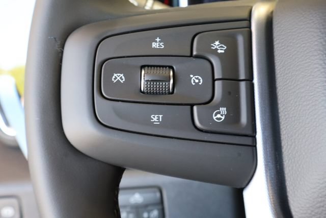 New 2026 Summit White GMC SLE image 26