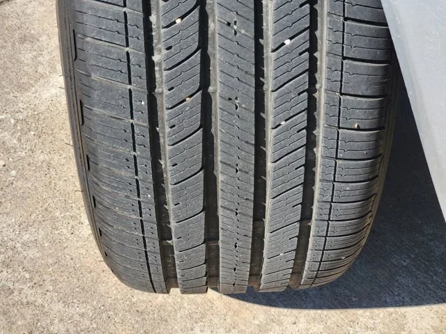 4JGFB4JE8PA917564
