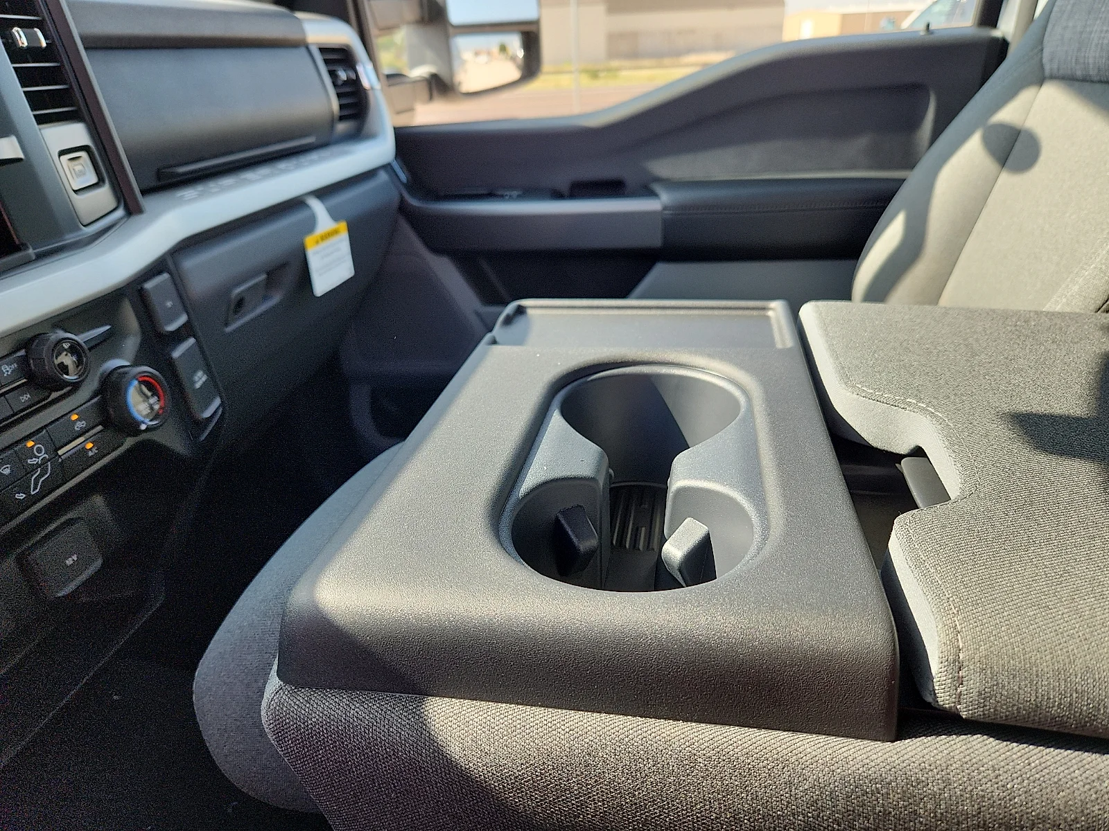 New 2026 Agate Black Metallic Ford XLT image 25