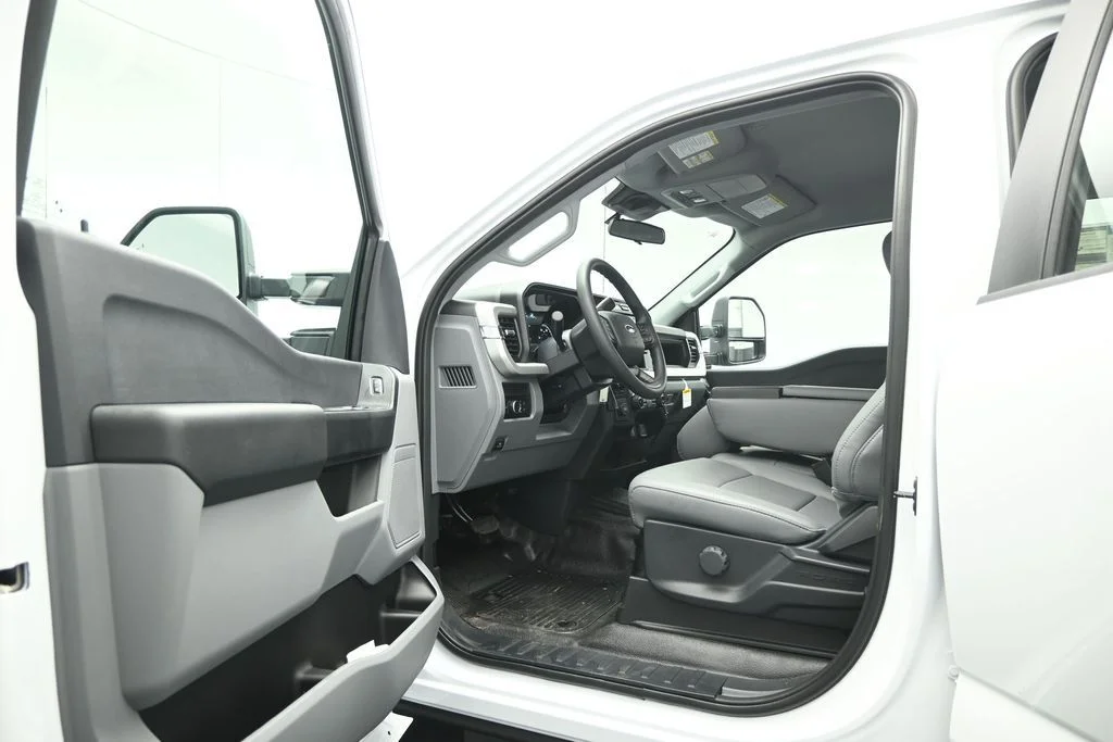 New 2026 White Ford XL image 6