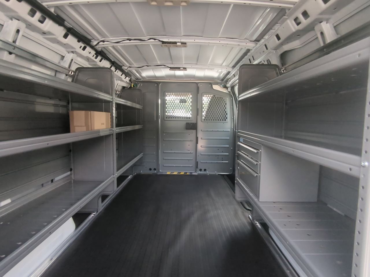 2025 Chevrolet Express Cargo Work Van - Photo 22