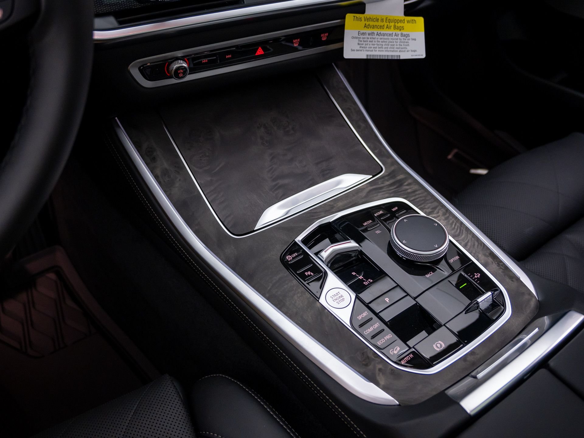 New 2026 Tanzanite Blue II Metallic BMW xDrive40i image 13