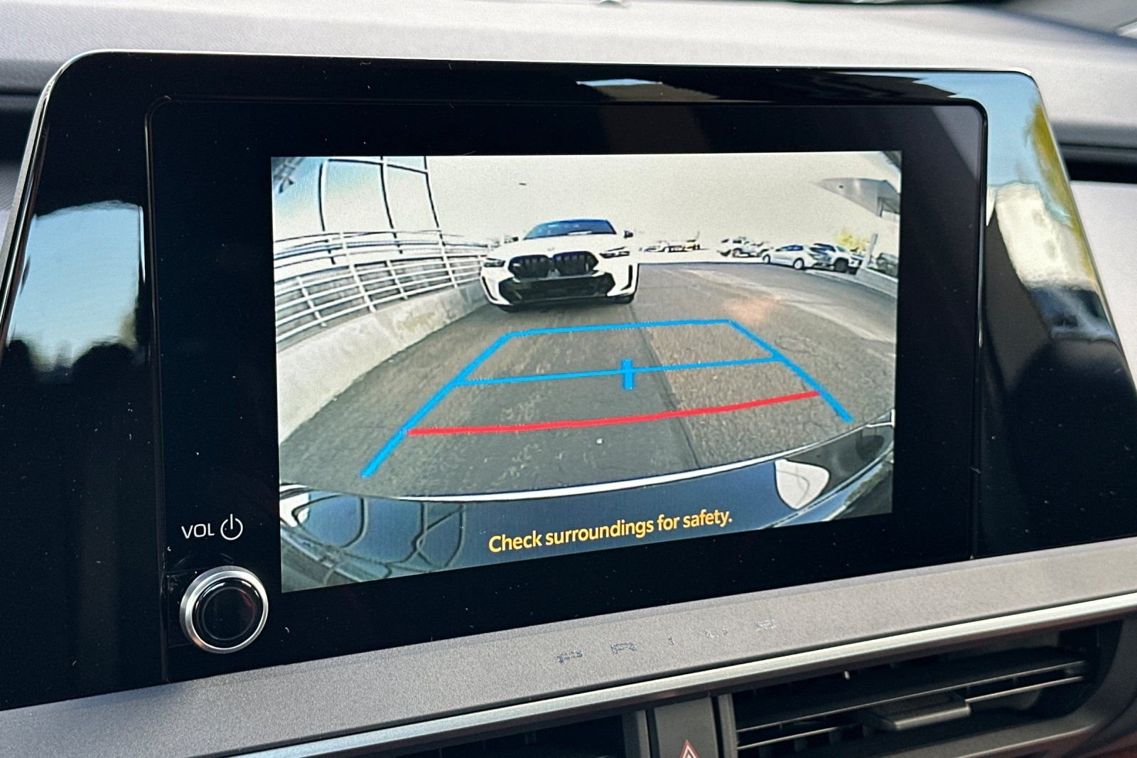 2026 Toyota Prius Plug-in Hybrid SE - Photo 19