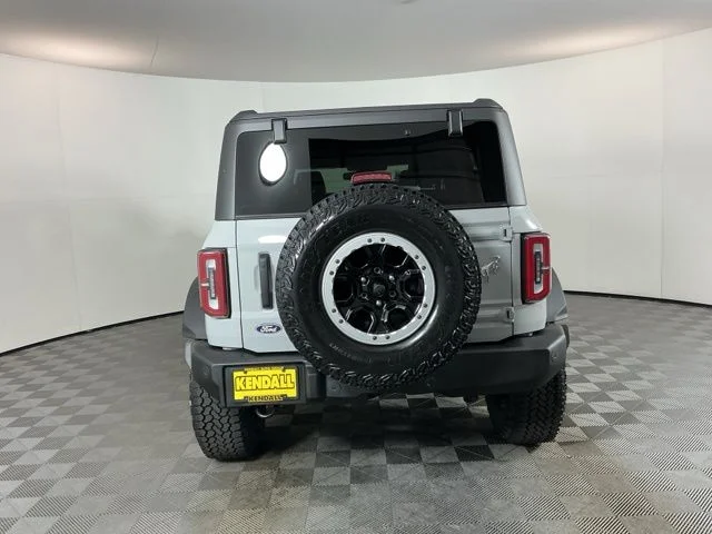 New 2026 Avalanche Gray Ford Outer Banks image 6