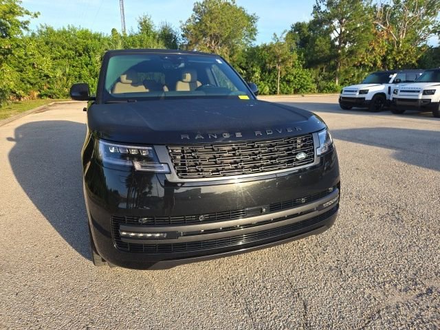 Used 2024 Black Land Rover SE image 8
